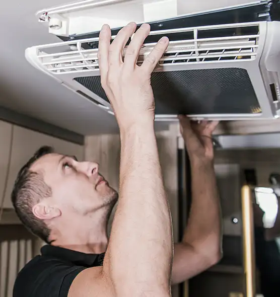  Professional Licensed And Insured Cleaners in Fairhope, AL